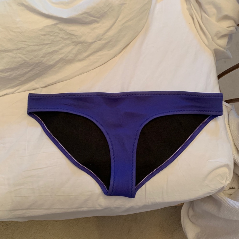 triangl swim bottoms